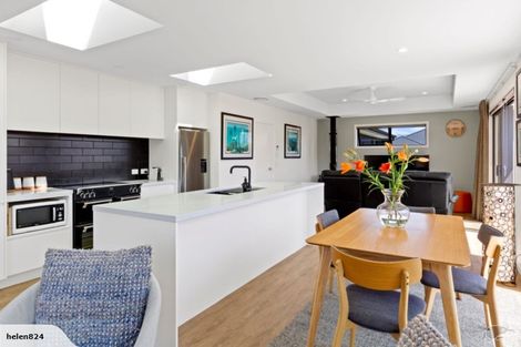 Photo of property in 39 Shepherd Road, Jacks Point, Queenstown, 9371