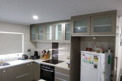 Photo of property in 9a Holland Street, Pukekohe, 2120