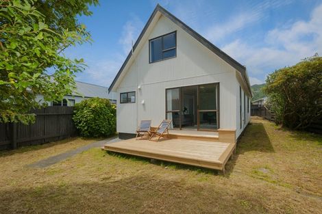 Photo of property in 27a Awamutu Grove, Waiwhetu, Lower Hutt, 5010