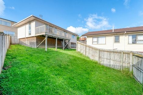 Photo of property in 148a Aviemore Drive, Highland Park, Auckland, 2010