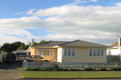 Photo of property in 4 Wycliffe Street, Onekawa, Napier, 4110