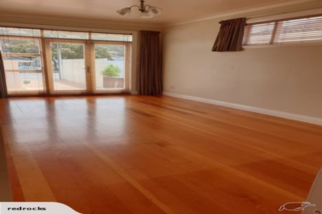 Photo of property in 333 The Parade, Island Bay, Wellington, 6023