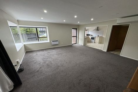 Photo of property in 6 Flinders Place, Johnsonville, Wellington, 6037