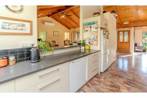 Photo of property in 11 Kendall Road, Kerikeri, 0230