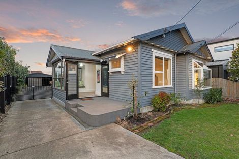 Photo of property in 82 Simeon Street, Spreydon, Christchurch, 8024