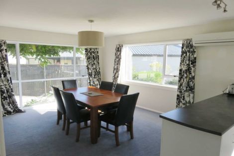 Photo of property in 16 Cam Place, Harewood, Christchurch, 8051