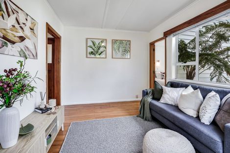 Photo of property in 216 Fox Street, Hamilton East, Hamilton, 3216