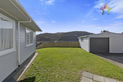 Photo of property in 58 Holborn Drive, Stokes Valley, Lower Hutt, 5019