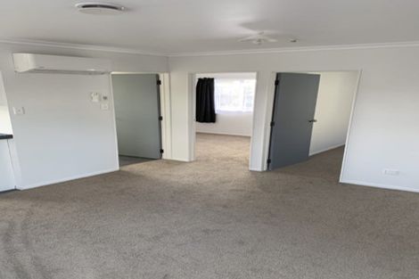 Photo of property in 8 Naumai Place, Spotswood, New Plymouth, 4310