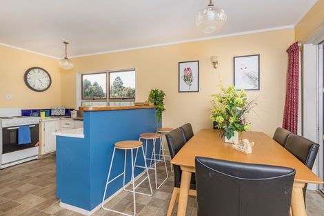 Photo of property in 27 Cobham Road, Kerikeri, 0230