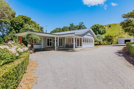 Photo of property in 217 Caves Road, Te Ore Ore, Masterton, 5886