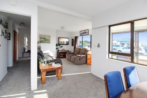 Photo of property in 57 Allardice Street, Dannevirke, 4930