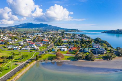 Photo of property in 5 Puriri Street, Raglan, 3225