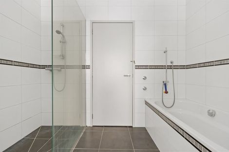 Photo of property in 209 Karaka Nth Road, Karaka, Papakura, 2580