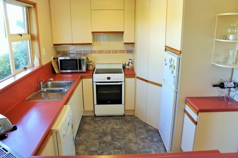 Photo of property in 6 Pop Andrew Drive, Te Anau, 9600