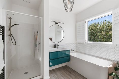 Photo of property in 1343 Papamoa Beach Road, Papamoa Beach, Papamoa, 3118