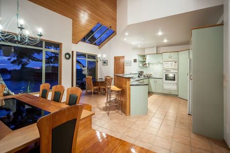 Photo of property in 356 Rockell Road, Whananaki, Hikurangi, 0181