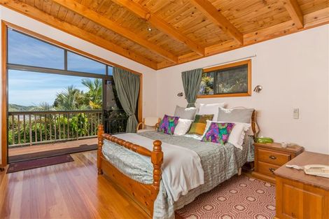 Photo of property in 39 Point Veronica Drive, Opua, 0200