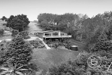 Photo of property in 530a Pahi Road, Pahi, Paparoa, 0571