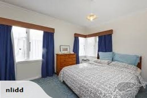 Photo of property in 35 Thomson Street, West End, Palmerston North, 4412