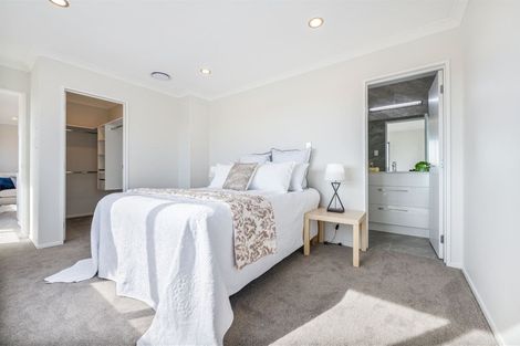 Photo of property in 66 Tir Conaill Avenue, Flat Bush, Auckland, 2019