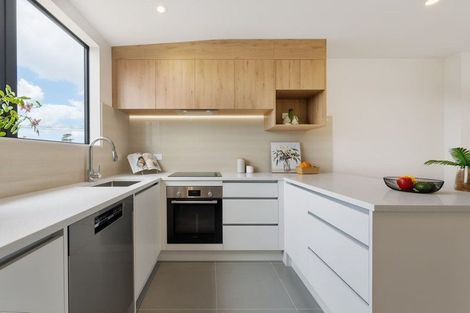 Photo of property in 1/36 Longburn Road, Henderson, Auckland, 0610
