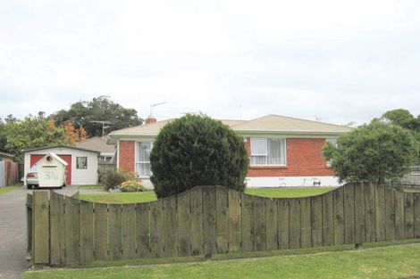 Photo of property in 36 Beach Road, Pahurehure, Papakura, 2113