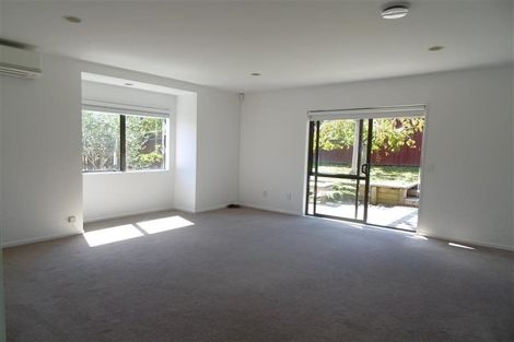 Photo of property in 2/17 Glamorgan Drive, Torbay, Auckland, 0630
