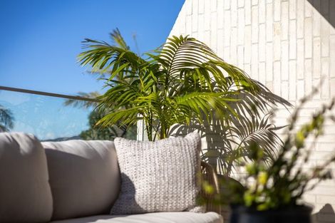 Photo of property in 2a Hauraki Road, Hauraki, Auckland, 0622