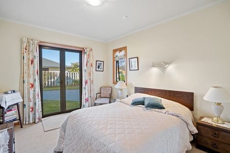 Photo of property in 51 Meadowstone Drive, Wanaka, 9305