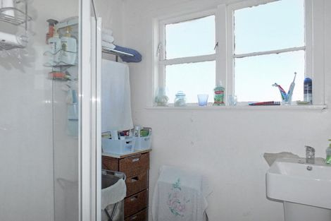 Photo of property in 5 Churchill Crescent, Foxton, 4814