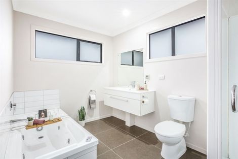 Photo of property in 12 Aotea Drive, Aotea, Porirua, 5024