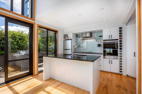 Photo of property in 316 Marine Dr York Bay, York Bay, Lower Hutt, 5013