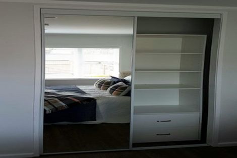 Photo of property in 4/27 Nikau Street, New Lynn, Auckland, 0600