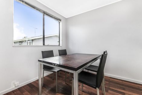 Photo of property in 1/19 Yee Place, Mount Wellington, Auckland, 1060