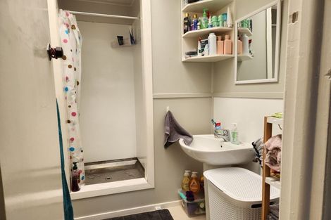 Photo of property in 7 Mcleod Street, Helensville, 0800