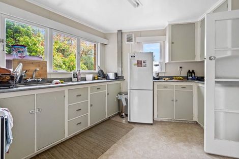 Photo of property in 8 Banff Street, Regent, Whangarei, 0112