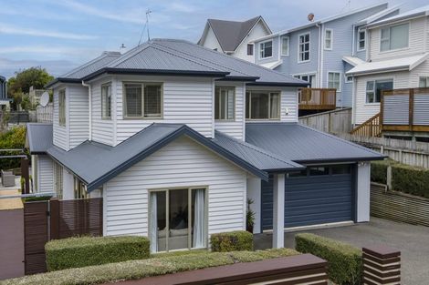Photo of property in 29 Erlestoke Crescent, Churton Park, Wellington, 6037