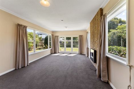 Photo of property in 71 Glandovey Road, Fendalton, Christchurch, 8052