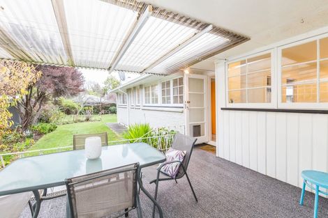 Photo of property in 8 James Cook Street, Havelock North, 4130