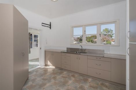 Photo of property in 102 Clarence Street, Thames, 3500