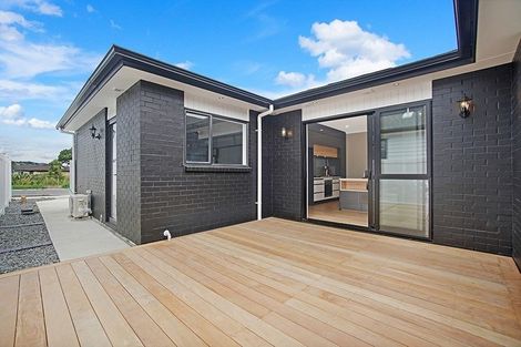 Photo of property in 6 Holcroft Street, Papakura, 2110