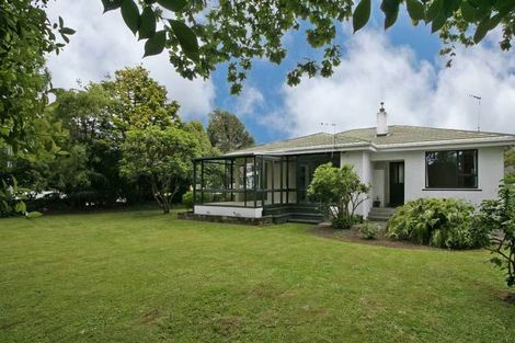Photo of property in 120 Pahiatua Street, Hokowhitu, Palmerston North, 4410