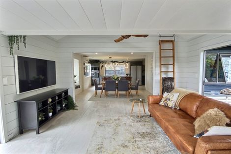 Photo of property in 37 Kawerau Avenue, Devonport, Auckland, 0624