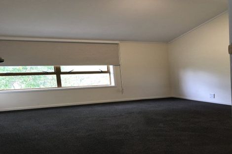 Photo of property in 1/19 Tree View Avenue, Glenfield, Auckland, 0629