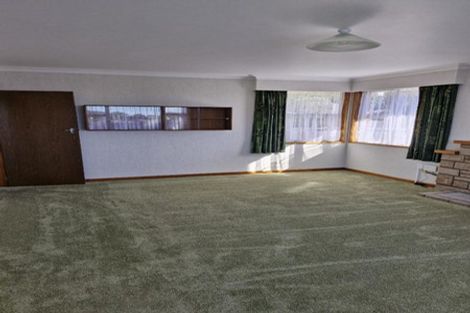 Photo of property in 20 Alberta Road, Glen Avon, New Plymouth, 4312