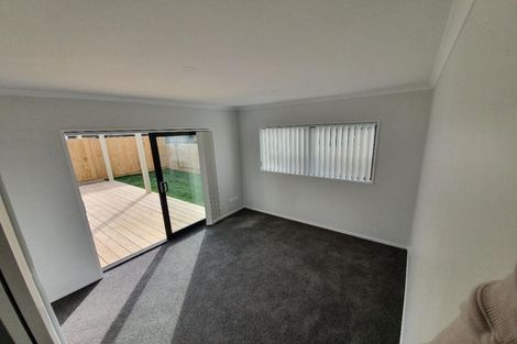 Photo of property in 61c Wellington Street, Pukekohe, 2120