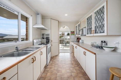 Photo of property in 17 Coulter Road, Owhata, Rotorua, 3010