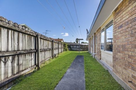 Photo of property in 25 Rosemead Place, Randwick Park, Auckland, 2105