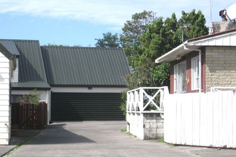 Photo of property in 3/29 Humphrey Kemp Avenue, Henderson, Auckland, 0612